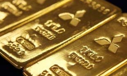 Giá vàng thế giới sụt giảm, giá trong nước “náo loạn”