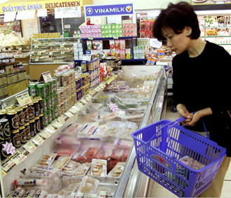 Giá cả tăng cao là một vấn đề nóng trong năm qua.