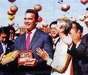Thức ăn của người Việt ở các nước phương Tây bắt đầu gây cảm tình cho thế giới phương Tây.