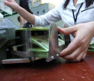 Báo cáo của 70 tập đoàn, tổng công ty cho thấy có 28 trường hợp hoạt động đầu tư chứng khoán, đầu tư thành lập công ty chứng khoán, đầu tư vào công ty quản lý quỹ, ngân hàng, bảo hiểm với giá trị đầu tư là 23.344 tỷ đồng, chiếm 8,7% vốn chủ sở hữu và 20% tổng số vốn đầu tư ra bên ngoài - Ảnh: Việt Tuấn.