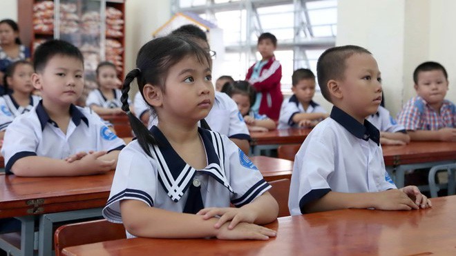 Mức đóng bảo hiểm y tế học sinh, sinh viên năm học 2019 -2020 có sự thay đổi theo mức lương cơ sở mới. Ảnh minh họa. 