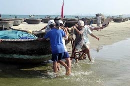 Phát triển kinh tế biển cần một chiến lược mang tính đột phá