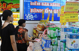 Bình ổn giá là chương trình được áp dụng cho tất cả các đối tương, không phân biệt người giàu, người nghèo.