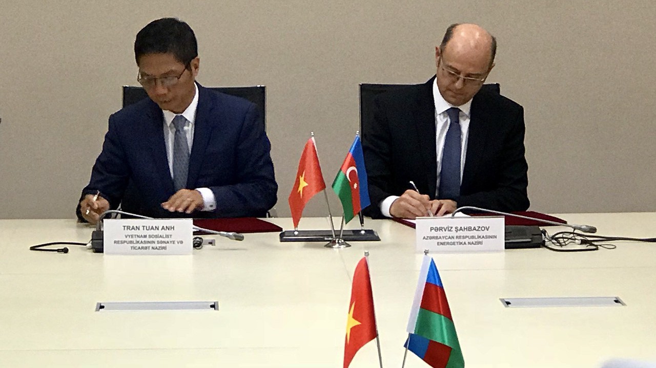 Năm 2017, thương mại hai chiều Việt Nam – Azerbaijan đạt 252 triệu USD.
