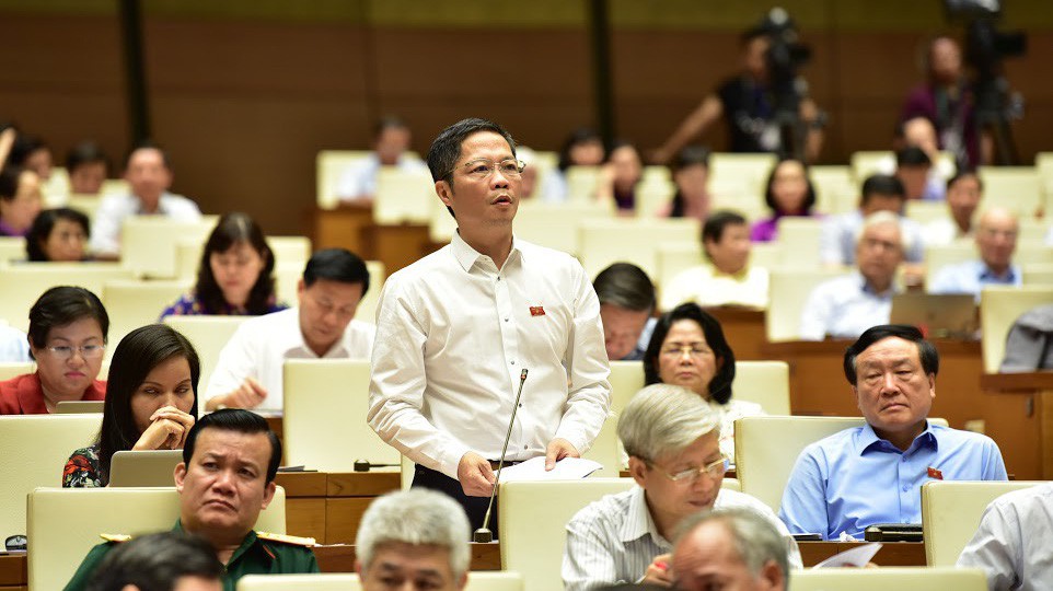 Bộ trưởng Trần Tuấn Anh báo cáo Quốc hội tiến độ xử lý 12 đại dự án thua lỗ ngàn tỷ của ngành công thương