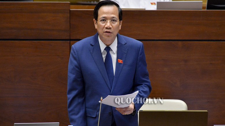 Bộ trưởng Bộ Lao động - Thương binh và xã hội Đào Ngọc Dung giải trình ý kiến đại biểu 