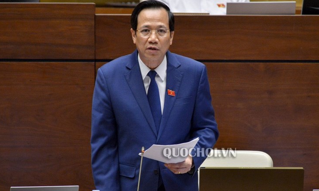 Bộ trưởng Bộ Lao động - Thương binh và xã hội Đào Ngọc Dung giải trình ý kiến đại biểu 