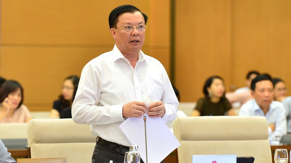 Bộ trưởng Bộ Tài chính Đinh Tiến Dũng khẳng định thủ tục hải quan không hề dễ dãi 