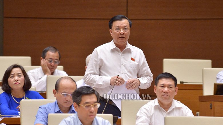 Bộ trưởng Bộ Tài chính Đinh Tiến Dũng trả lời về thu thuế các doanh nghiệp taxi công nghệ 