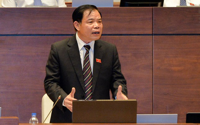 <span style="font-family: 'Times New Roman'; font-size: 15px;">Bộ trưởng Bộ Nông nghiệp và phát triển nông thôn Nguyễn Xuân Cường trả lời chất vấn trước Quốc hội.</span>