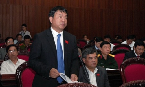 Viết tiếp chuyện ngân sách, nghị trường và bộ trưởng