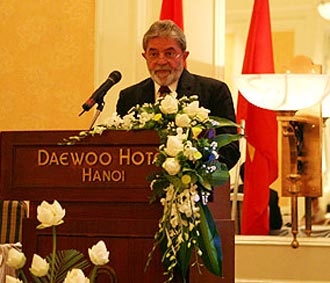 Tổng thống Brazil Luiz Inacio Lula da Silva tại diễn đàn