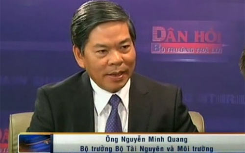 Trong chương trình “Dân hỏi – Bộ trưởng trả lời” tối 3/3, Bộ trưởng Bộ Tài nguyên và Môi trường Nguyễn Minh Quang cho biết “căn bản hoàn thành” việc cấp giấy chứng nhận quyền sử dụng đất, tức là trên 80% diện tích đất sẽ được cấp giấy chứng nhận - Nguồn: VTV, VGP.<br>