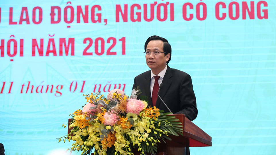 Bộ trưởng Đào Ngọc Dung phát biểu tại hội nghị sáng 11/1. Ảnh - Mạnh Dũng. 