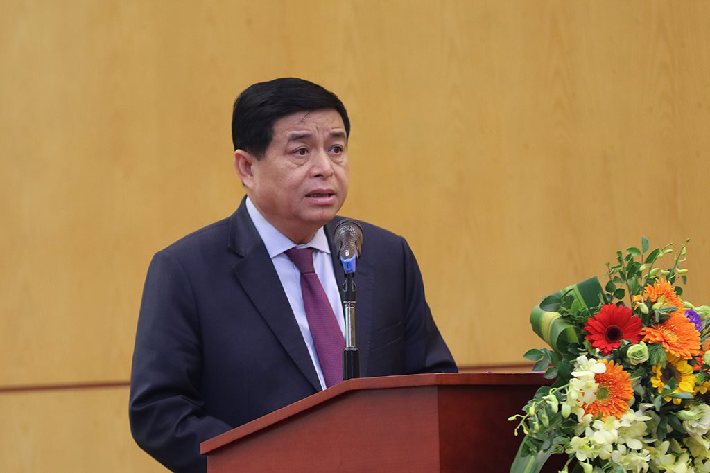 BT Nguyen Chi Dung