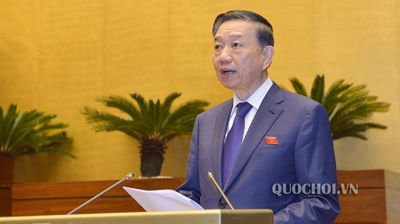 Bộ trưởng Bộ Công an Tô Lâm trình bày báo cáo về phòng chống tội phạm và vi phạm pháp luật 