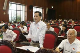 Quốc hội thảo luận về dự án Luật Người khuyết tật.