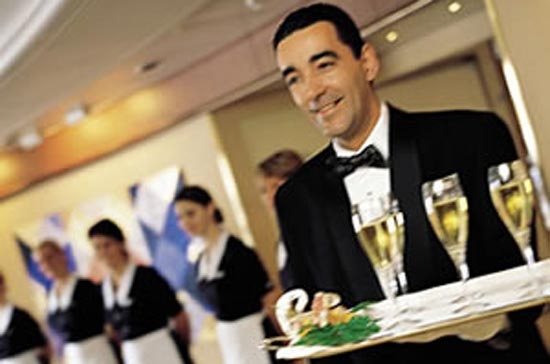 Những người giàu có ở Trung Quốc cho đến nay vẫn giữ quan niệm rằng "một người quản gia cũng là một người giúp việc trong nhà".