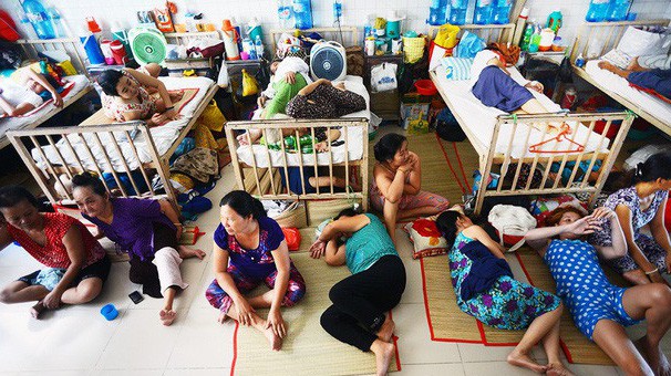 Chất lượng dịch vụ y tế được cho là chưa cải thiện trong khi giá dịch vụ đã được điều chỉnh tăng.