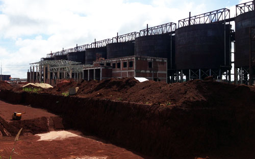 Khu rửa và lắng quặng bauxite tại tổ hợp Nhân Cơ, Đắc Nông.<br>