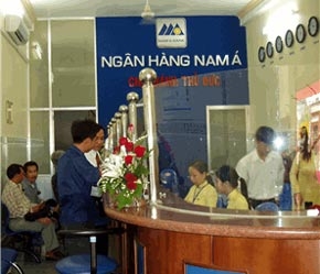 Một chuyển biến đáng chú ý trên thị trường lãi suất là giới ngân hàng đang dồn sự quan tâm vào tiền gửi ngoại tệ.