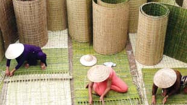 Khủng hoảng kinh tế tấn công làng nghề Việt