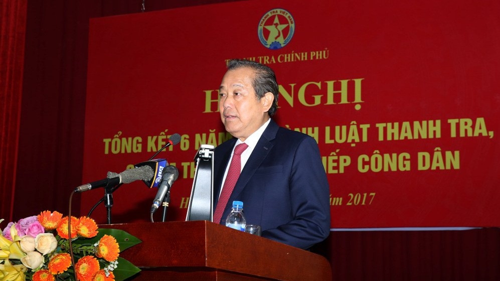 Phó thủ tướng nhấn mạnh, người tiếp công dân phải là người có thẩm quyền nhất định để giải quyết, chứ không phải chỉ là người chuyển đơn, ghi nhận, báo cáo lại.