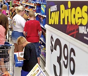 Nhiều quốc gia bắt đầu có biện pháp trước tai tiếng của hàng Trung Quốc.