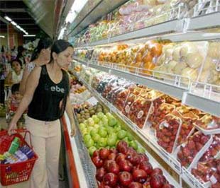 Hà Nội là thị trường to lớn, nhiều tiềm năng để các doanh nghiệp trên cả nước nói chung và các doanh nghiệp khu vực đồng bằng Bắc Bộ nói riêng tham gia vào mạng lưới phân phối, tiêu thụ sản phẩm.