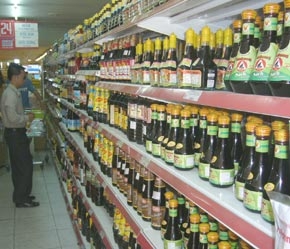 Nhiều cơ sở sản xuất nước tương tại Việt Nam đã vi phạm về hàm lượng chất 3-MCPD (có khả năng gây ung thư) trong sản phẩm.