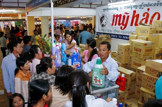 Hàng Việt Nam đang tìm chỗ đứng trên thị trường Campuchia.