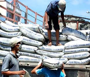 Nhu cầu tiêu thị xi măng đã bắt đầu có dấu hiệu tăng trở lại.