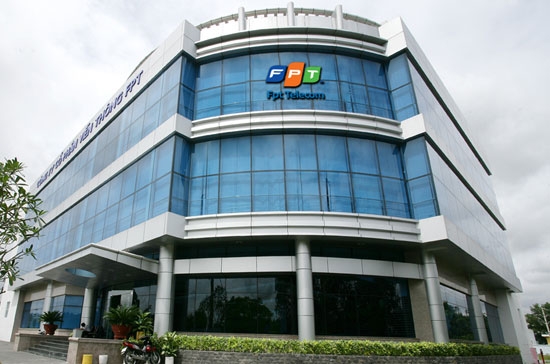 FPT đang thiếu hẳn mảng viễn thông di động trong khi thị trường internet băng thông rộng nội địa đã bão hòa.