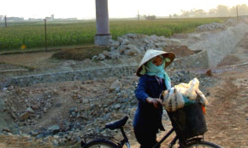 Những tiến bộ trong thực hiện Luật Đất đai