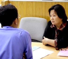 Kinh nghiệp của một số doanh nghiệp đã vay vốn thành công cho thấy, trước hết họ cần phải thuyết phục được ngân hàng về mặt hiệu quả của phương án một cách rõ ràng.