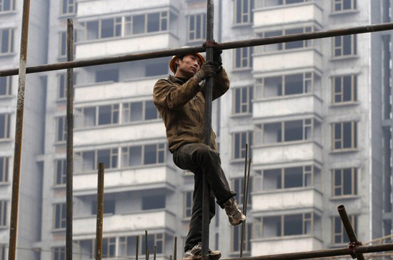 Giá nhà đất tại 70 thành phố của Trung Quốc đã tăng 11,7% trong tháng 3 - Ảnh: Reuters.