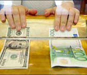 So với cùng kỳ năm trước, Euro hiện đã tăng 10,3% và đạt mức cao nhất đối với USD trong hai năm qua.