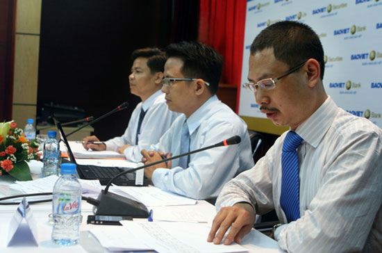 Định kỳ mỗi năm hai lần Bảo Việt tổ chức họp báo để công bố kết quả kinh doanh.