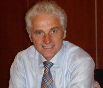 "Tương tự như các thị trường mới nổi khác, Việt Nam cũng cần một thời gian để rút kinh nghiệm".