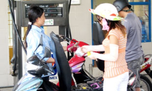 Sắp bán thí điểm xăng nhiên liệu sinh học