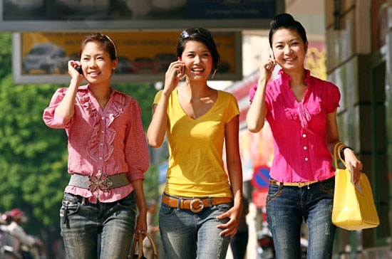 Theo đánh giá của các chuyên gia về viễn thông, trước đây, tỷ lệ người dùng di động có thể sử dụng roaming quốc tế thấp hơn rất nhiều con số 5% tổng khách hàng là thuê bao trả sau.