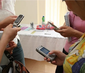 Cước di động đang giảm liên tục.