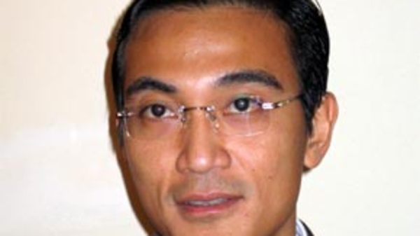 Chứng khoán đang đối mặt thách thức lớn