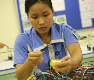 Tổng số lao động trong khối doanh nghiệp FDI tính đến thời điểm này là 1,452 triệu lao động, tăng 15,7% so với cùng kỳ năm trước.