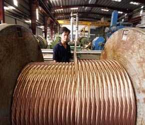 FDI của Việt Nam có thể đạt 10 tỷ USD trong cả năm nay, bằng một nửa tổng số vốn đầu tư trong vòng 6 năm qua.