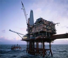 Tổng sản lượng khai thác hiện tại của các dự án PVEP quản lý và tham dự chiếm khoảng 45% sản lượng dầu và 85% sản lượng khí của Việt Nam.