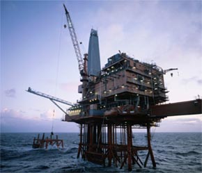 Tổng sản lượng khai thác hiện tại của các dự án PVEP quản lý và tham dự chiếm khoảng 45% sản lượng dầu và 85% sản lượng khí của Việt Nam.