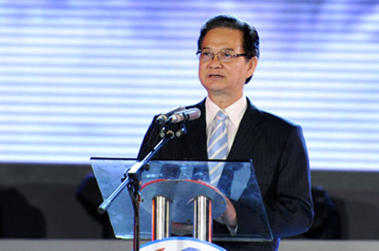 Theo Thủ tướng, trong khi kiên trì tìm kiếm một giải pháp cơ bản và lâu dài, Việt Nam yêu cầu các bên liên quan kiềm chế, không có các hoạt động làm phức tạp thêm tình hình ở biển Đông - Ảnh: Chinhphu.vn.