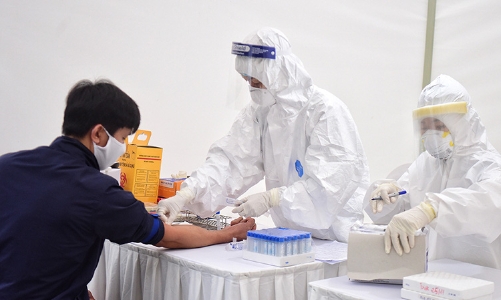 Thêm 7 người nhập cảnh nhiễm Covid-19 