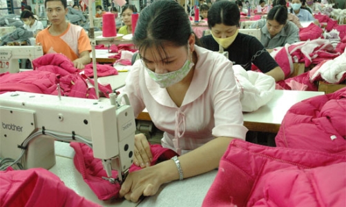 Bài toán thiếu lao động: Lời giải là lương